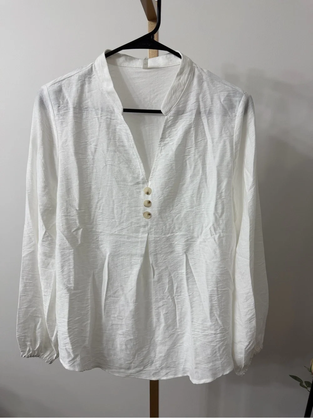 HALARA White Lightweight Collared Blouse - Picture 1 of 9